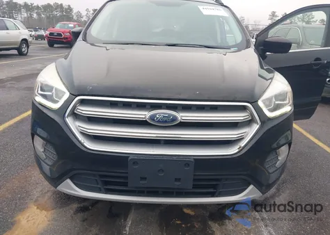 2017 Ford Escape Se z USA, uszkodzony, nr VIN 1FMCU9GD9HUB83137